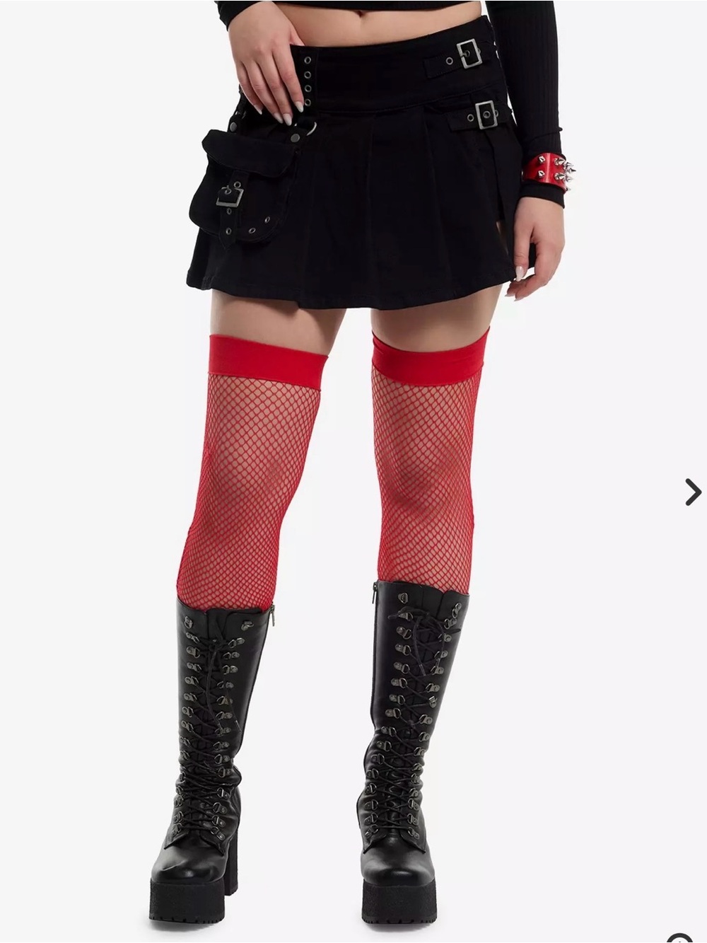 Hot Topic cargo skort